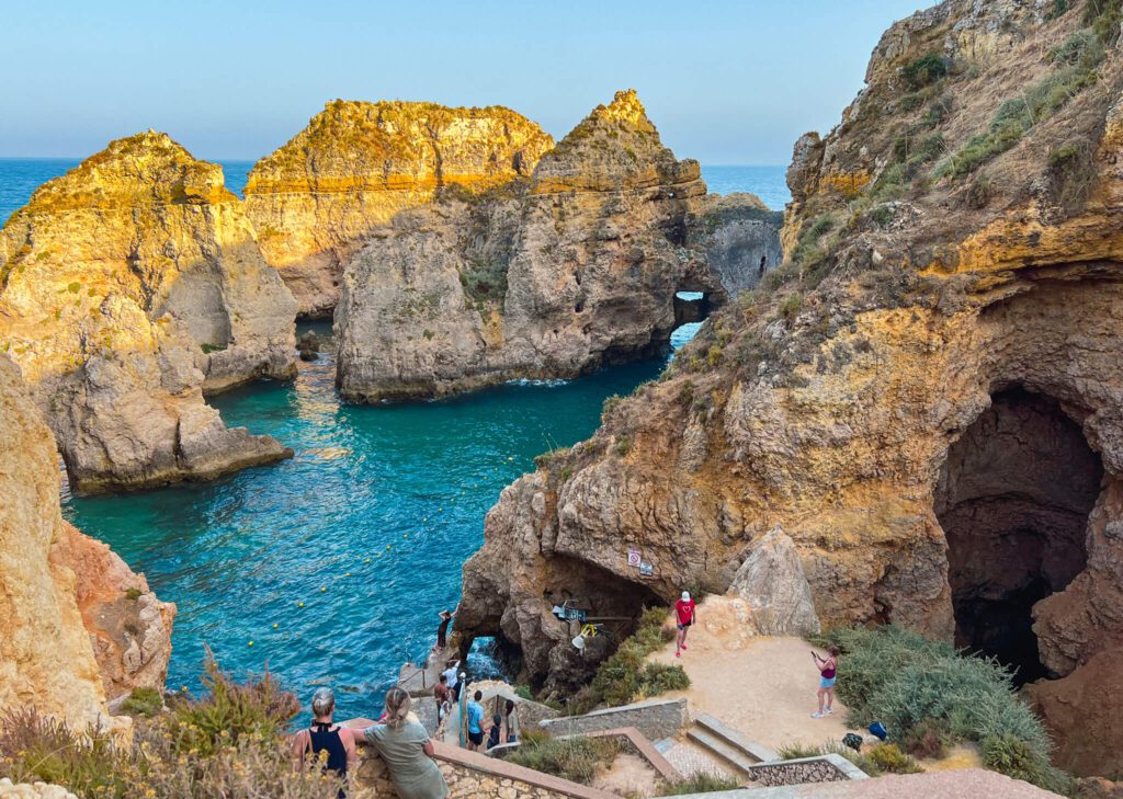 Ponta da Piedade inland